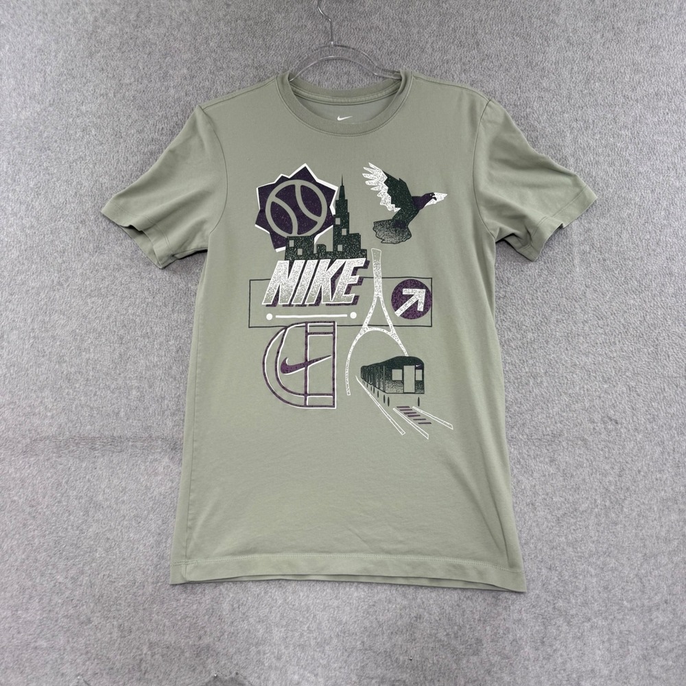 Nike Graphic T-Shirt Mens Small Sage Green Dri-Fit Short Sleeve Tee